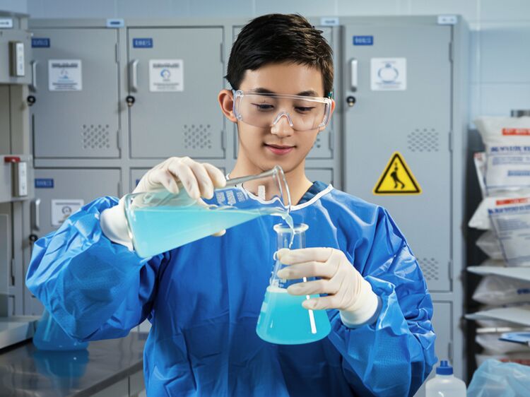 北京国际高中入学条件全解析：招生要求+学费标准+择校指南