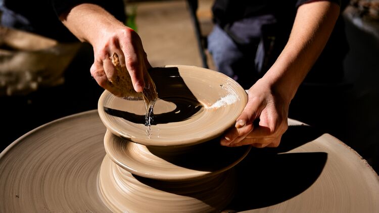 北京市中关村外国语学校好进吗？高中英语特色班入学指南