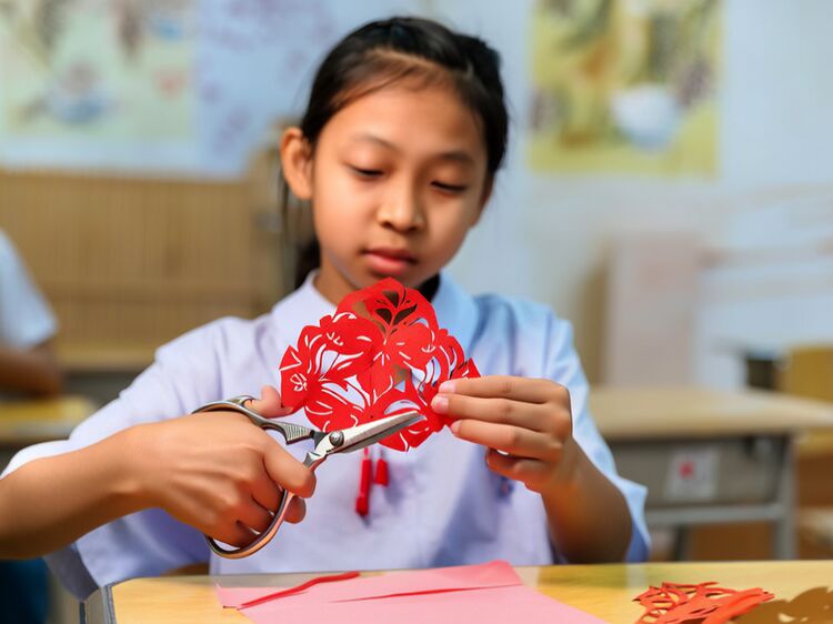 美中国际爱智学校新加坡预科中心2026入学条件详解：中考成绩还重要吗？英语要求高不高？