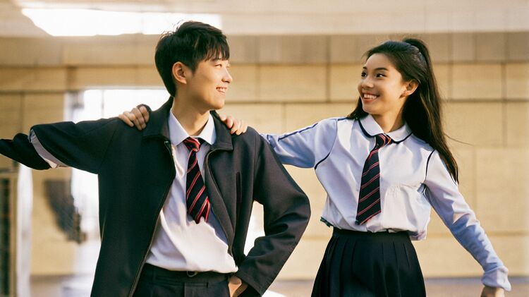 2026年成都新津墨尔文学校课程设置对比公办校