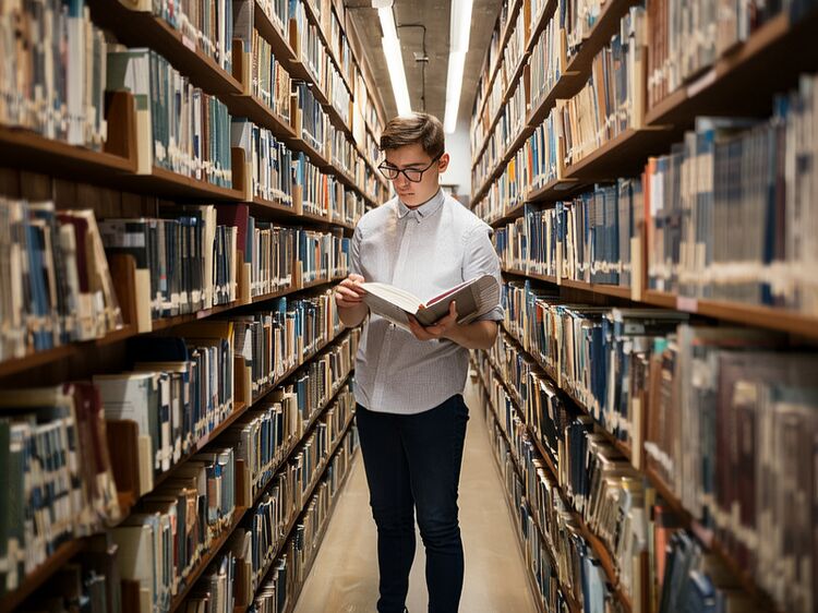 海南英雅盛彼德学校报名流程详解